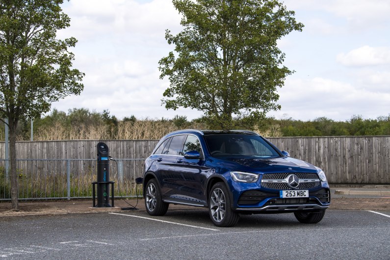 New 2021 Mercedes-Benz GLC 300 de 4MATIC review