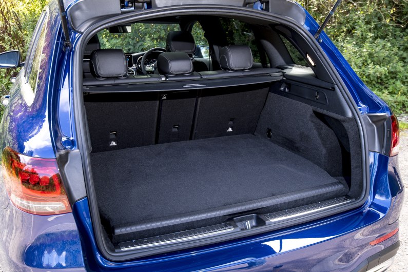 New 2021 Mercedes-Benz GLC 300 de 4MATIC review