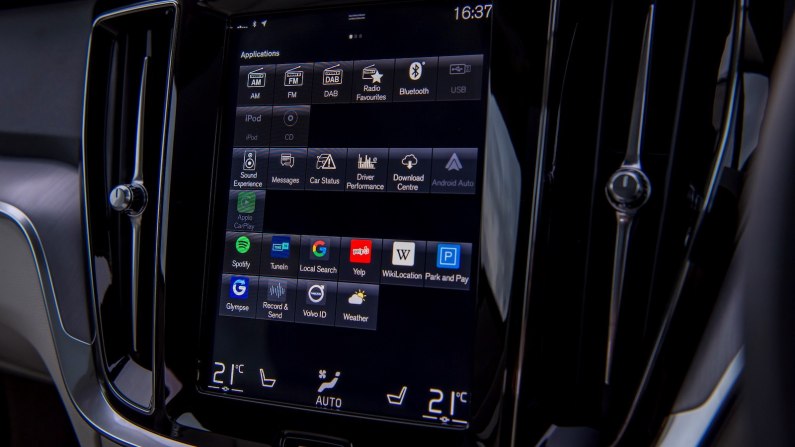 Road Test: Volvo V60 Cross Country