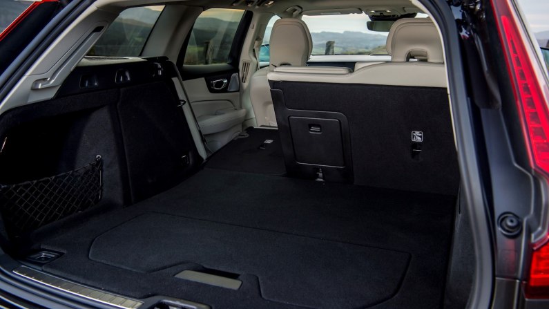 Road Test: Volvo V60 Cross Country