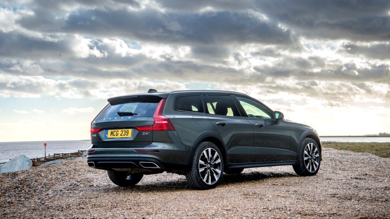 Road Test: Volvo V60 Cross Country