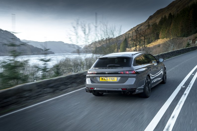 New 2021 Peugeot 508 PSE review