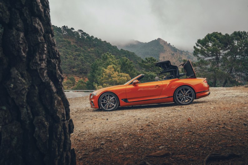 Costa del Continental: Marbella or bust in the Bentley Continental GTC
